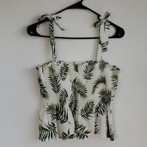 H&M White palm Top in Medium